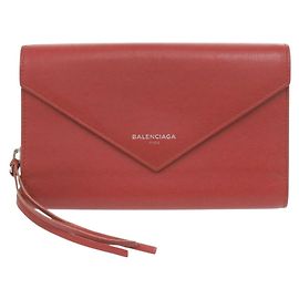 Cartera larga de piel de ternera roja Balenciaga Roja