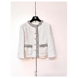 Chanel-Chanel Jacket SS2025-White