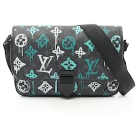 Louis Vuitton-Sac messager Arch Louis Vuitton Monogram Eclipse-Noir