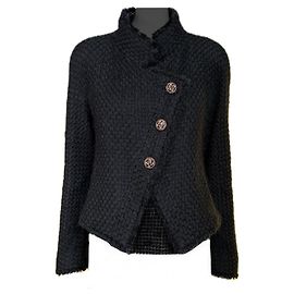 Chanel New Paris / Edinburgh Iconic Black Tartan Tweed Jacket 38 FR Black