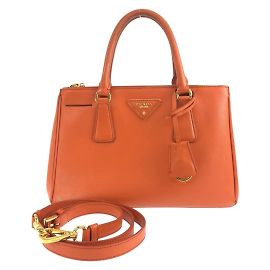 Prada Saffiano Galleria Handtasche in Orange Orange