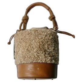 VANESSA BRUNO borsa a secchiello Holly in pelliccia sintetica beige nuova con etichetta Beige