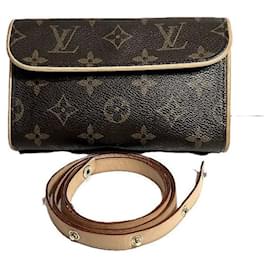 Louis Vuitton-Sac 2 en 1 Pochette Florentine Monogram Louis Vuitton-Marron