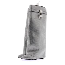 Givenchy Botas prateadas "Shark Lock" Prata
