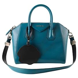 Givenchy-Leather handbag-Blue
