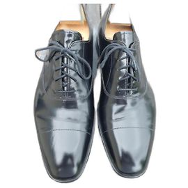 Richelieu Prada pelle nera 9/5 43,5 condizioni come nuove Nero
