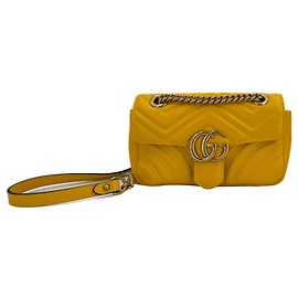 Gucci GG Marmont Mini Bolsa de Cuero Chevron Amarilla Amarillo