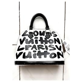Louis Vuitton-Handbags-Black