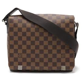 Louis Vuitton-Sac à épaule Louis Vuitton District PM NM Damier-Marron