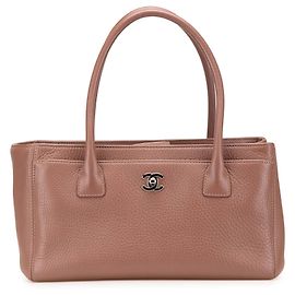 Chanel Marrom Pequena Bolsa Executiva Cerf em Couro de Bezerro Marrom