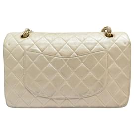 Chanel-VINTAGE SAC A MAIN CHANEL CLASSIQUE MEDIUM CUIR IRIDESCENT A01112 HANDBAG-Beige