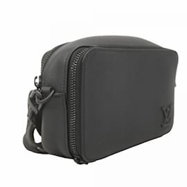 Louis Vuitton-Sac à épaule Aerogram Alpha de Louis Vuitton-Noir