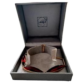 Lalique-Three shards-Red