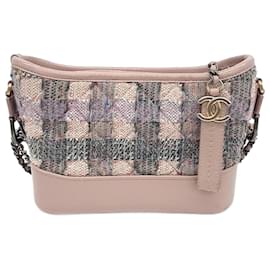 Chanel-Sac hobo Gabrielle en tweed Chanel petit-Rose
