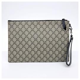 Gucci-Gucci Gg Supreme Clutch-Multiple colors