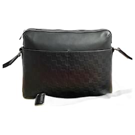Louis Vuitton-Sac à main Louis Vuitton Calypso MM en cuir Damier Infini-Noir
