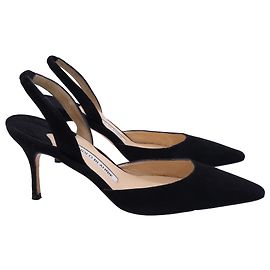 Manolo Blahnik Carolyne Slingback Pumps in Black Suede Black