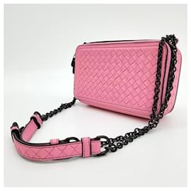 Bottega Veneta-Sac à caméra tissé Bottega Veneta-Rose