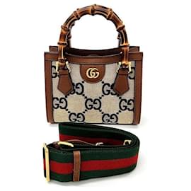 Gucci-Sac à main et sac à épaule Gucci Diana-Marron