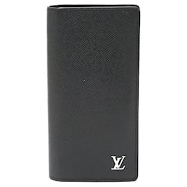 Louis Vuitton-Portefeuille en cuir Taiga Louis Vuitton-Noir
