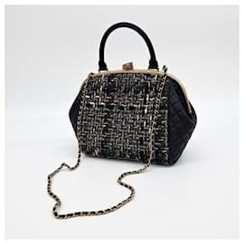 Chanel-Sac tote et sac à épaule en tweed Chanel-Multicolore