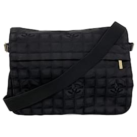 Chanel-Sac à épaule en nylon noir Chanel-Noir