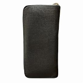 Louis Vuitton-Portefeuille vertical Zippy Taiga Louis Vuitton M30503-Noir