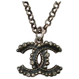 Chanel-Chanel Silver Pendant Necklace-Silvery