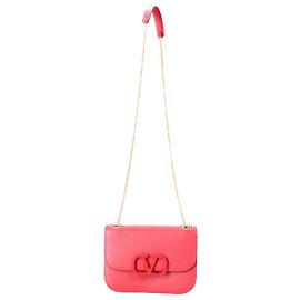 Valentino Garavani Bolsa de ombro Valentino Small Vlock em couro Vermelho