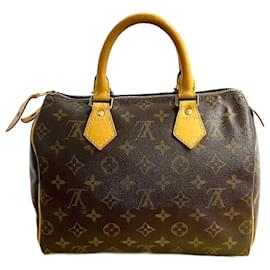 Louis Vuitton-Louis Vuitton Speedy 25 Monogram Handbag-Brown