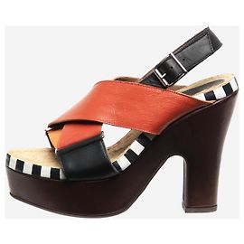 Marni Brown leather platform sandal heels - size EU 38 Brown