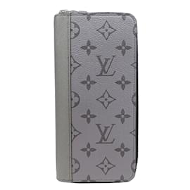 Louis Vuitton-Portefeuille long en cuir Taiga Monogram Louis Vuitton-Argenté