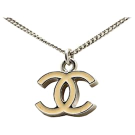 Chanel-Chanel Silver Silver Enamel CC Pendant Necklace-Silvery