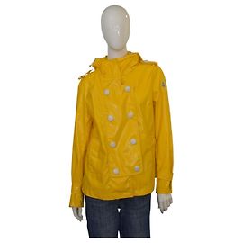 MONCLER Palma yellow Giubbotto light raincoat jacket with hood size 4 Yellow