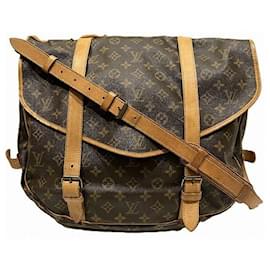 Louis Vuitton-Sac à épaule Saumur Monogram Louis Vuitton-Marron