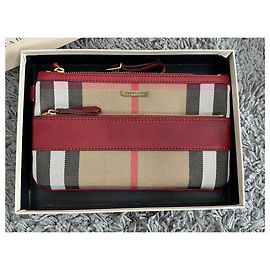 Burberry-Tasche mit Karomuster und rotem Leder - Neu mit Box Andere