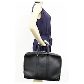 Louis Vuitton-Porte-Documents Voyage Taurillon Louis Vuitton-Noir