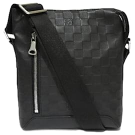 Louis Vuitton-Sac à bandoulière Louis Vuitton Discovery Messenger BB Damier Infini-Noir
