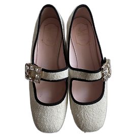 Roger Vivier Tweed Cru