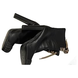 Fendi Lederstiefel schwarz Schwarz