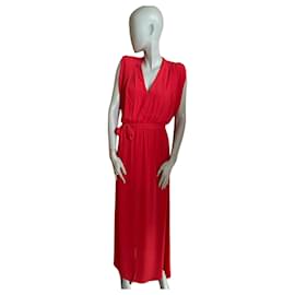 Bcbg Max Azria-Elegant red dress BCBG Max Azria-Red