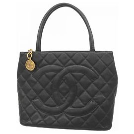 Médaille Chanel Noir