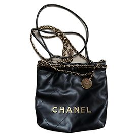 Sac Chanel 22 mini noir en cuir Noir