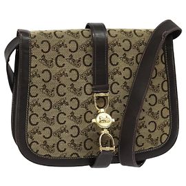 Céline Bolsa de ombro CELINE C Sulky em lona marrom dourada Auth 121649 Marrom Dourado