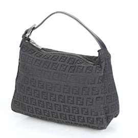 Fendi-Pochette Tote en cuir Zucchino de Fendi-Noir