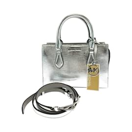 Michael Kors-Michael Kors Sheila Silver Leather Shoulder Bag-Silvery