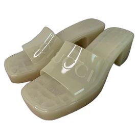 Gucci mules rubber bath sandals yellow size 37 Yellow