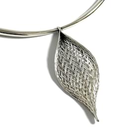 Tiffany & Co-Tiffany Mesh Leaf Pendant Necklace Choker-Other