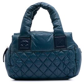 Chanel Blu Piccola Borsa in Nylon Trapuntato Coco Cocoon Blu