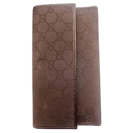 Gucci Wallet in very good condition Black